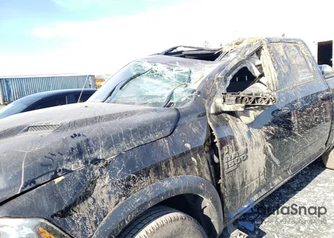 2021 Ram 1500 Classic Slt z USA, uszkodzony, nr VIN 1C6RR7LG5MS574769